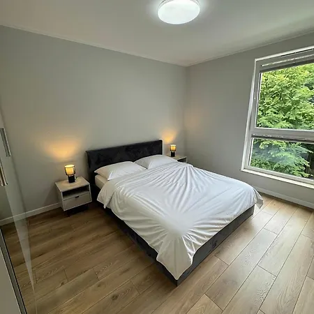 Australijska- W Zielonej Okolicy - Etezje شقة